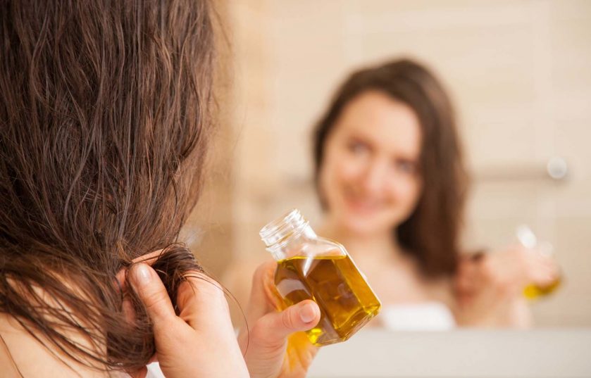 قناع الشعر بالعسل: وصفات بالبيض والقرفة والكونياك