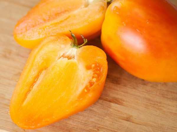 Charakteristika pohádkového dárkového rajčete –