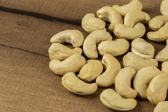 Kešu ořechy, kalorie, výhody a škody, výhody –