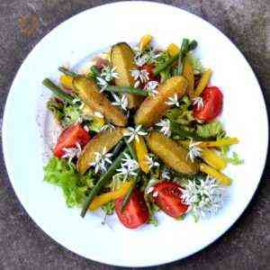 Welches Top-Dressing für Salat-Pfeffer-Setzlinge zu wählen