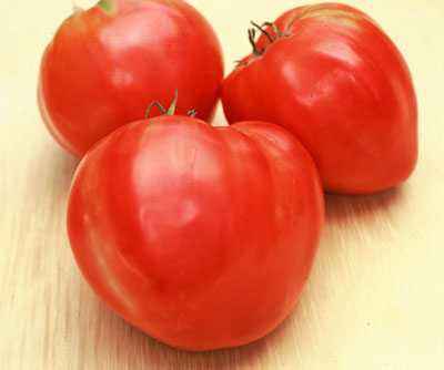 Description and characteristics of tomato varieties Bull heart