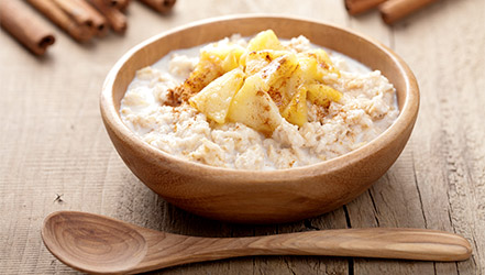 Oatmeal with pears