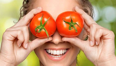 Tomatoes in the eyes