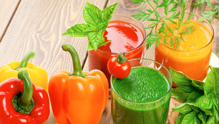 Three-color bell pepper smoothie