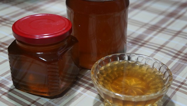 Dandelion honey: benefits, composition and recipes