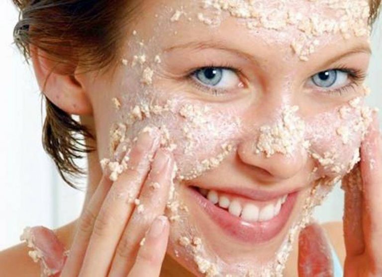 Face mask with honey