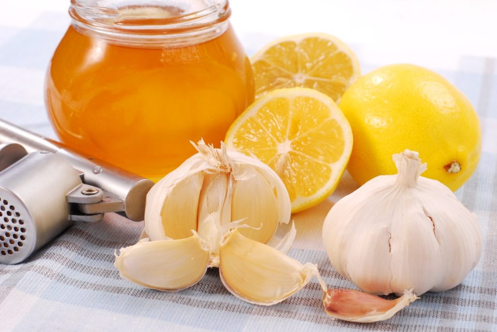 Ginger with honey and lemon: recipes for health