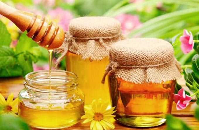 Honey in the diet of a nursing mother – benefits and harms