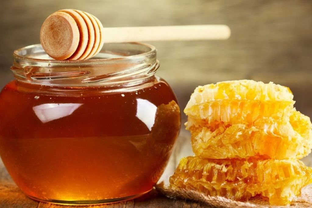 如何製作蜂蜜酒：簡單的食譜