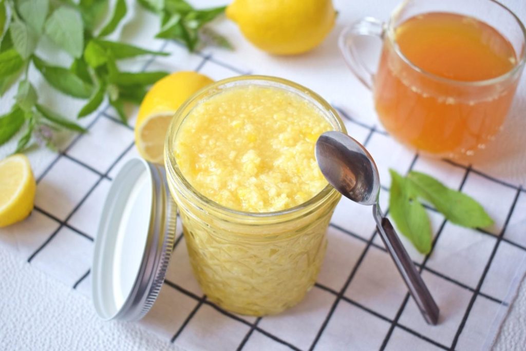 Halia dengan madu dan lemon: resipi untuk kesihatan