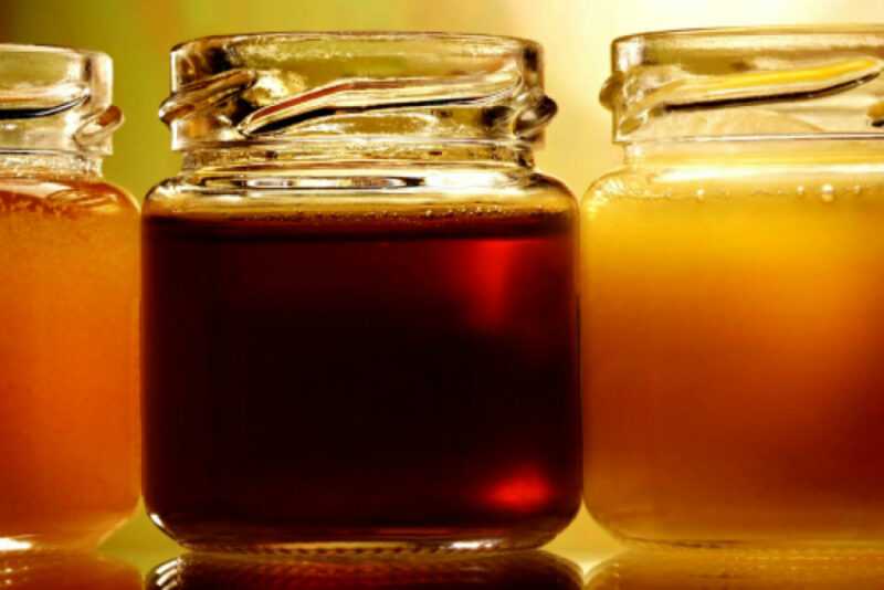 Pohánkový med: výhody a poškodenie jeho zloženia