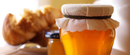 Miel d'aubépine: propriétés utiles et contre-indications