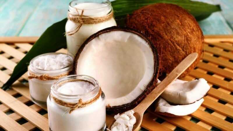Huile de coco, Calories, bienfaits et inconvénients, Propriétés utiles