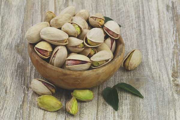 Huile de pistache, Calories, bienfaits et inconvénients, Propriétés utiles