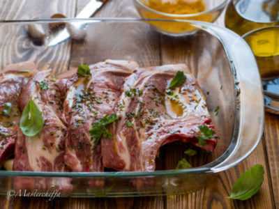 Come rimuovere gli odori di maiale dalla carne