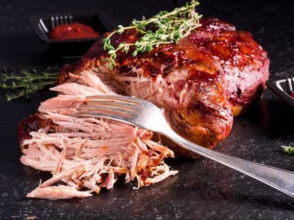 돼지 고기, 칼로리, 이점 및 해로움, 유용한 속성