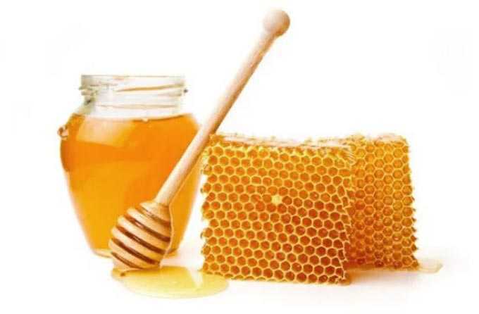 Behandeling van spataderen met natuurlijke honing -