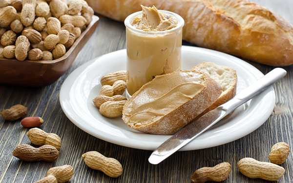 Manteiga de amendoim, calorias, benefícios e malefícios, propriedades úteis