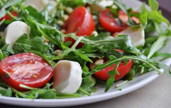 Salata, Kalori, yararları ve zararları, Faydalı özellikleri