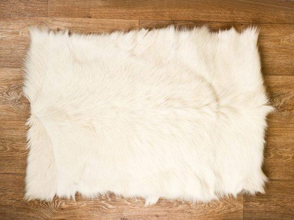 Tấm thảm len cừu